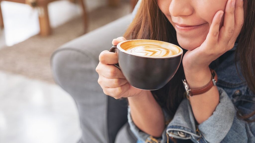 نوشیدن قهوه و کاهش خطر مرگ و میر | چرا قهوه باعث اضطراب می شود؟