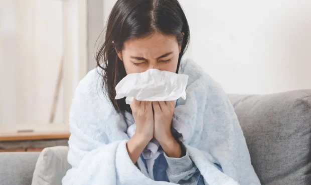 راهکارهای سریع درمان سرماخوردگی: چگونگی استفاده از ۴ روش کاربردی در پنج دقیقه