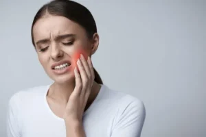 چگونه می‌توانیم از درد دندان خلاص شویم؟ 